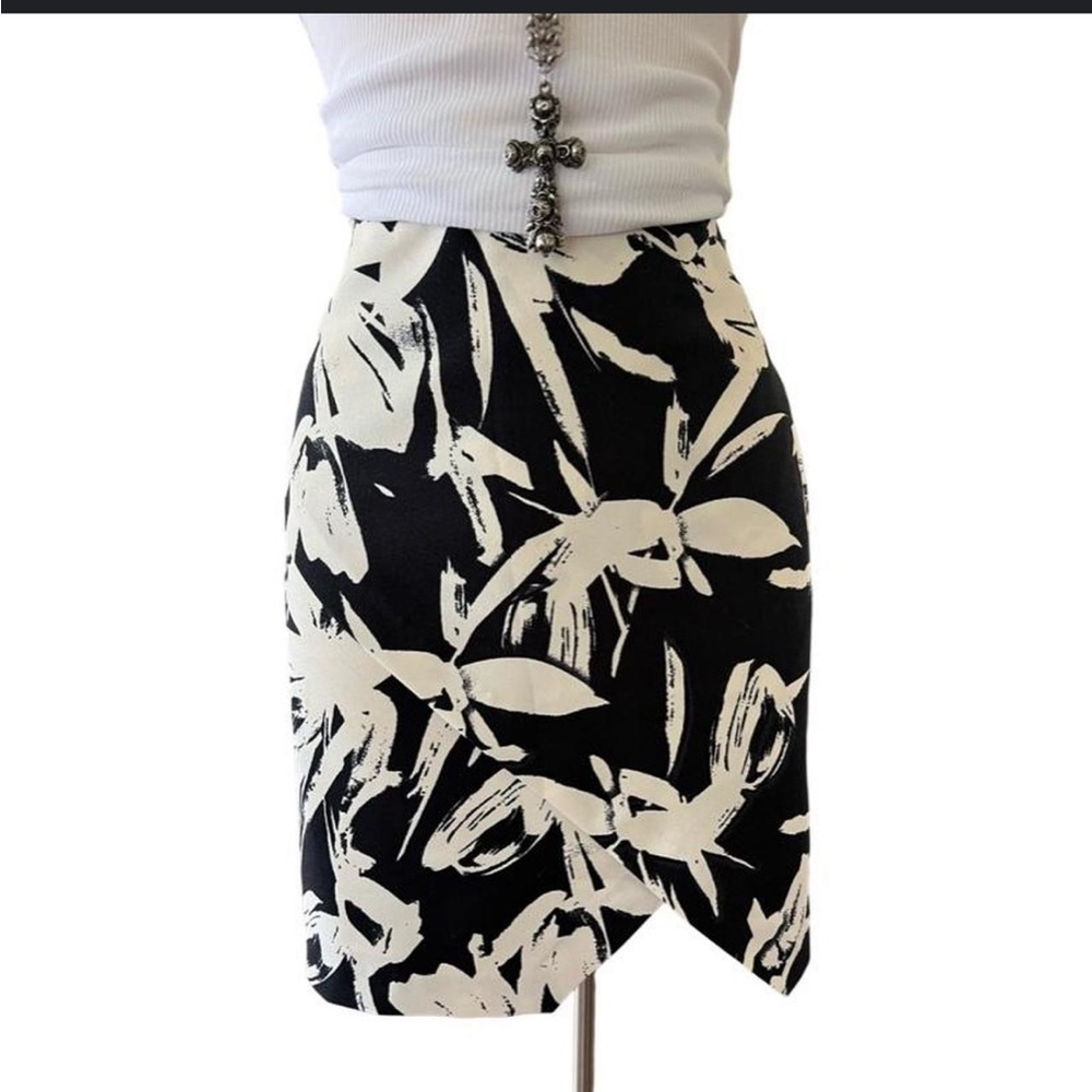 Banana Republic Asymmetrical Hem Floral Skirt